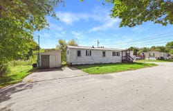 26 Summer Street, Norway, ME 04268