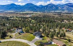 316 El Capitan Loop, Stevensville, MT 59870