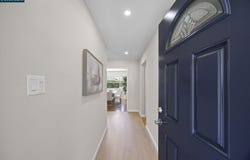 1320 Hookston Rd, Concord, CA 94518