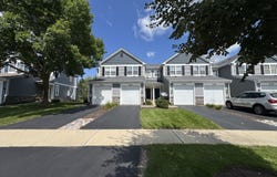 2461 Oneida Lane, Naperville, IL 60563