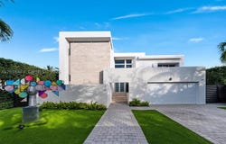 470 S Shore Dr, Miami Beach, FL 33141