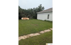 326 Road 5500, Chester, NE 68327