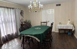 5200 Landview Dr., Newburgh, IN 47630