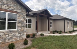 20203 Lawrence 2008p, Everton, MO 65646