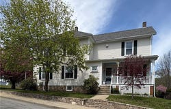 65 Summit Avenue, West Warwick, RI 02893