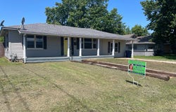 405 S 8th St, marlow, OK 73055