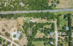 80 Packard Dr, Dale, TX 78616