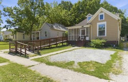 822 W Scott Street, Springfield, MO 65802