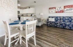 8436 Gulf Blvd, Navarre, FL 32566