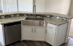 19930 E FIFTH Street, UMATILLA, FL 32784