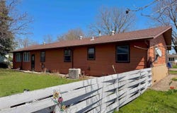 1101 N Armstrong Boulevard, St. James, MN 56081-1208