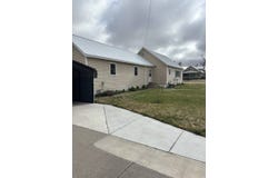 300 W 3rd St, Oshkosh, NE 69154