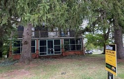 444 Turney Rd, Bedford, OH 44146