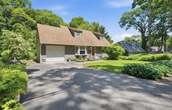 41 Semon Road, Huntington, NY 11743