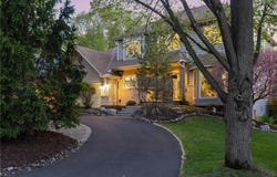 6820 Lorena Lane, Eden Prairie, MN 55346