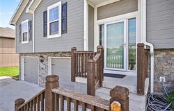 19205 Switchgrass Drive, Smithville, MO 64089