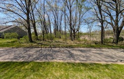 14102 Bridgeview Pointe, Vicksburg, MI 49097