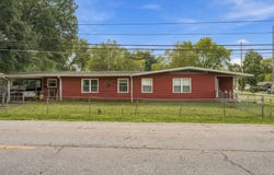 2224 N Clifton Avenue, Springfield, MO 65803