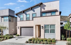15946 Caterpillar, Fontana, CA 92336