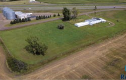320 W 249 St, Chamberlain, SD 57325