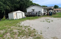 211 Church St, Spencer, TN 38585