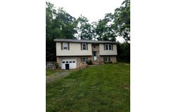 412 DEVON RD, STAUNTON, VA 24401