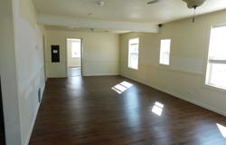 531 E Cleveland, Monett, MO 65708