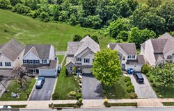 325 THOMAS ARMOR Drive, WINDSOR, PA 17366