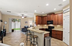 2137 VELVET LEAF Drive, OCOEE, FL 34761