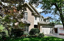 1908 S HARRISON Street, Glenview, IL 60025