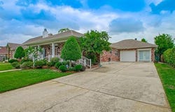 725 MARLENE Drive, Gretna, LA 70056