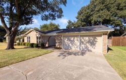 2209 Mountainview Drive, Hurst, TX 76054