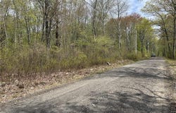 Central Pike, Foster, RI 02825