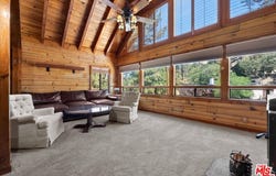 490 Lark Rd, Wrightwood, CA 92397