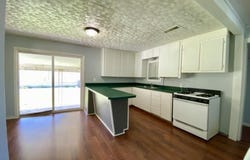 814 SW Third, Walnut Ridge, AR 72476