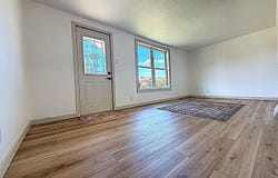 918 GRAND Avenue, LITTLE CHUTE, WI 54140