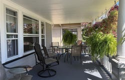 1370 Mathews Avenue, Lakewood, OH 44107