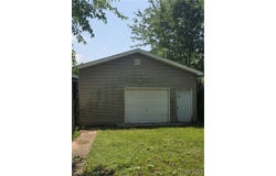 1845 Pierce Ave, Niagara Falls, NY 14301