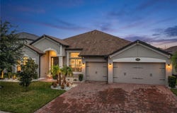 2375 PANORAMIC Circle, APOPKA, FL 32703