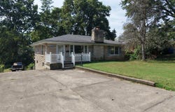 5434 Carol Way, Louisville, KY 40214