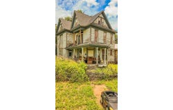 602 E Broadway Street, Anadarko, OK 73005