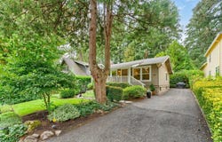 676 9th St, Lake Oswego, OR 97034