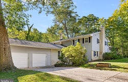 4 N CLIFFE DR, WILMINGTON, DE 19809