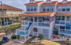 7905 White Sands Blvd, Navarre, FL 32566