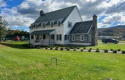 38496 E Midland Trl, Caldwell, WV 24925