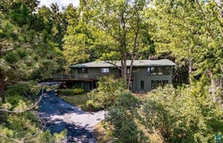 2207 Heather Ave, Duluth, MN 55803