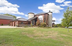18348 Oakridge Road, Springdale, AR 72764