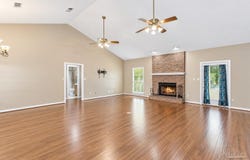 5232 Emerald Dr, Pace, FL 32571