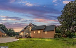 6119 BEACH Road, MIDLAND, VA 22728