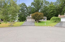 4192 Fireside Circle, Liverpool, NY 13090